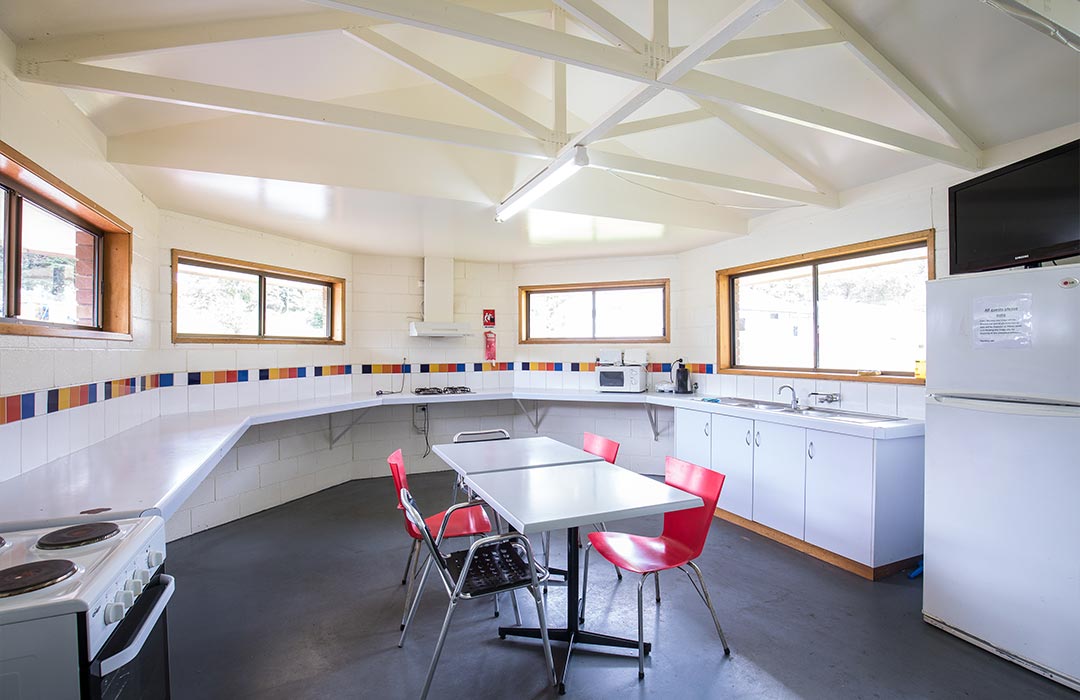 facilities_campkitchen_2