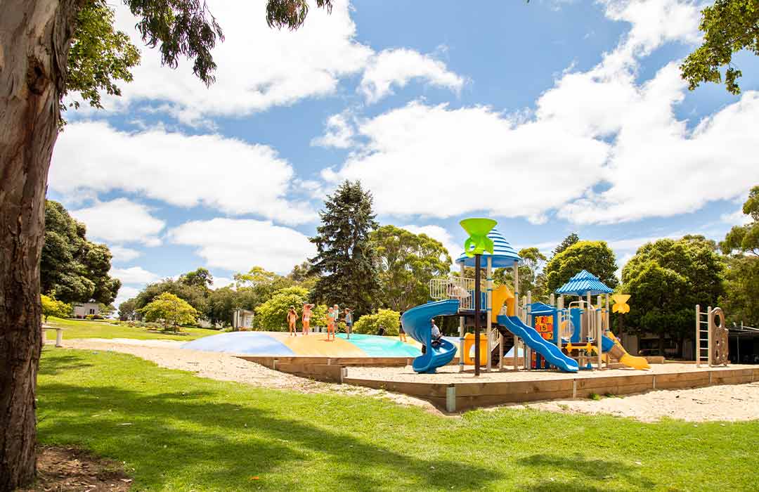 facilities_playground_2