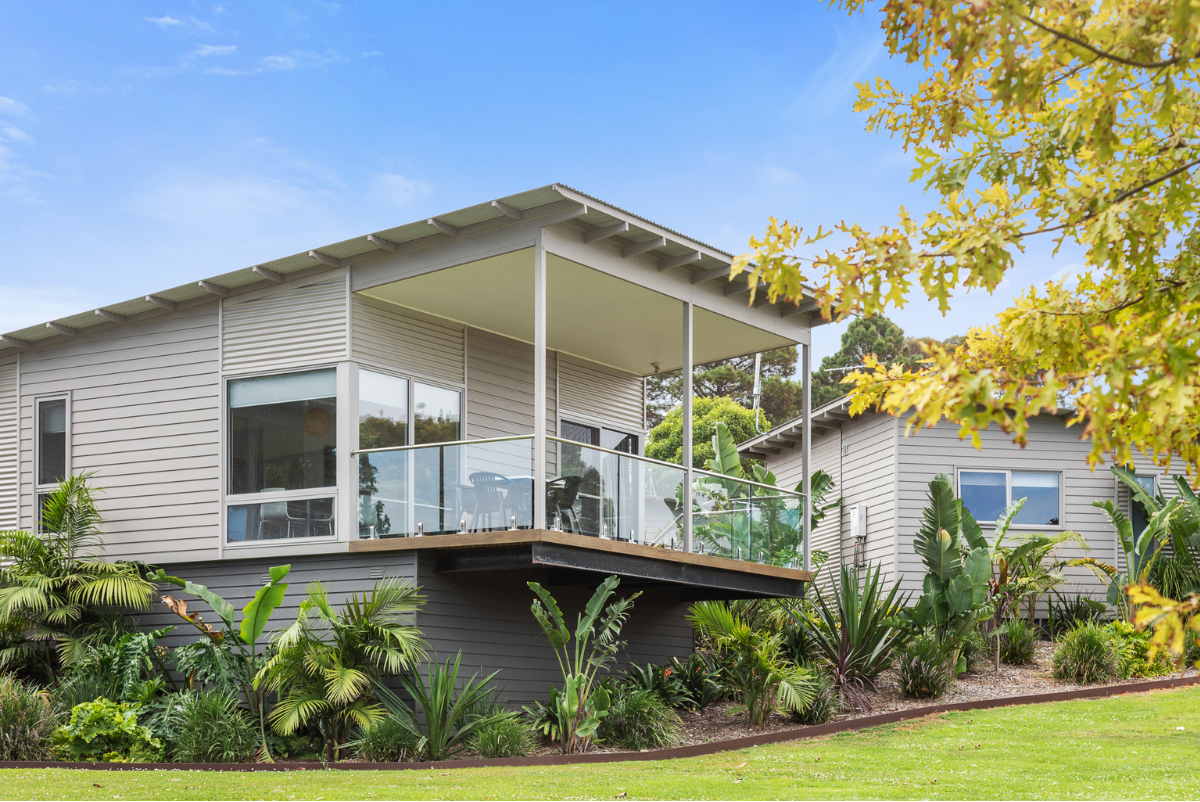 Lakeside Villa 1 Bedroom