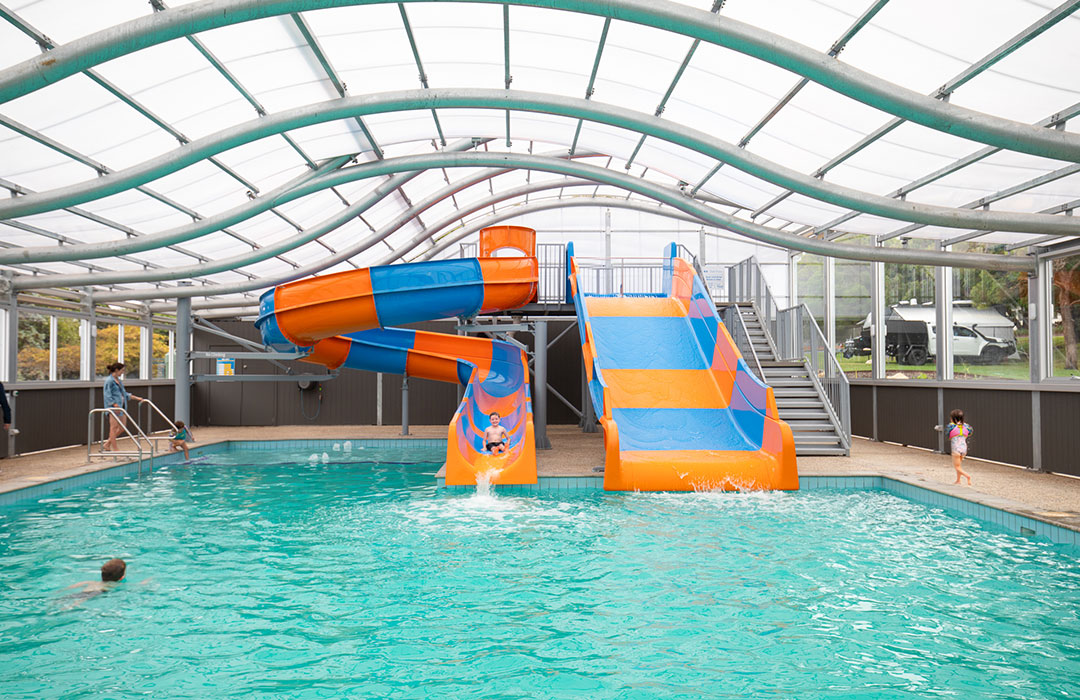New-Indoor-Heated-Pool-Blue-Lake-Holiday-Park
