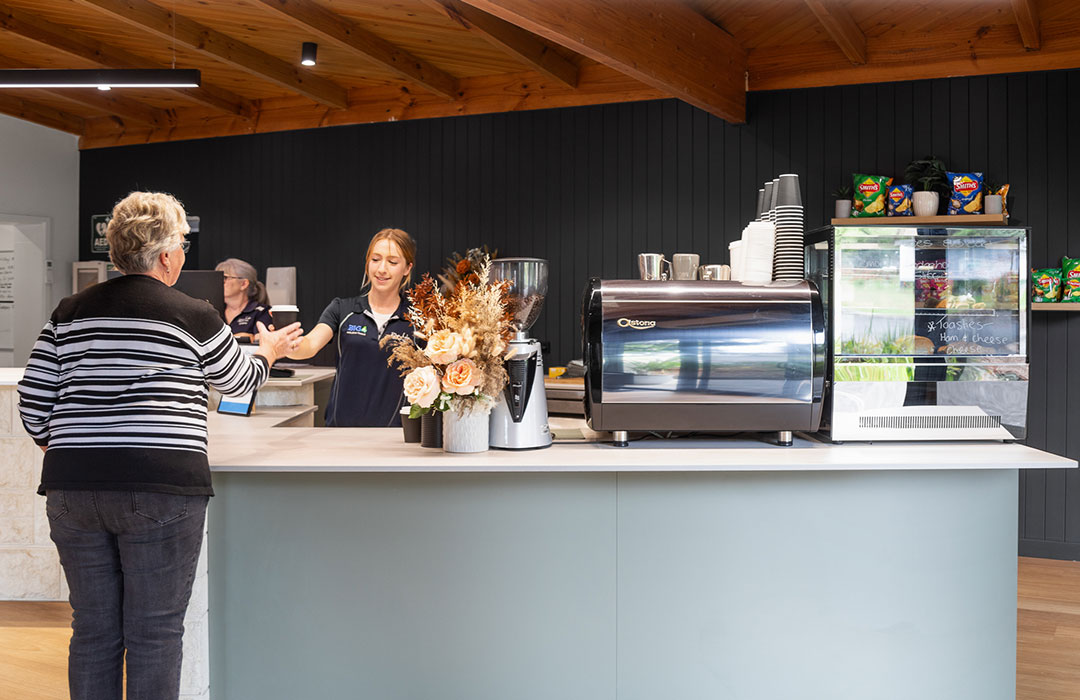 Reception Cafe Blue Lake Holiday Park