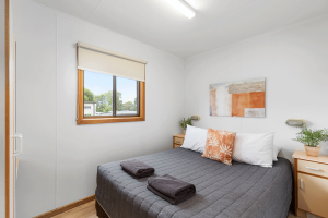 Holiday Unit 4 Berth