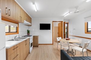 Holiday Unit 4 Berth